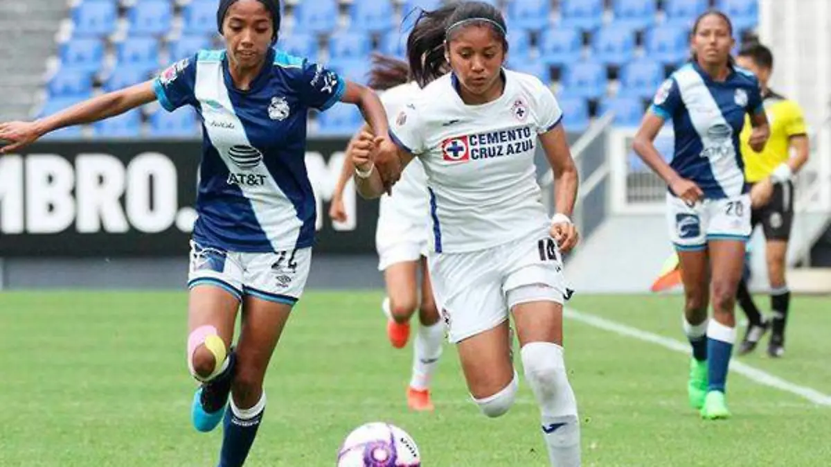 Club Puebla Fem1